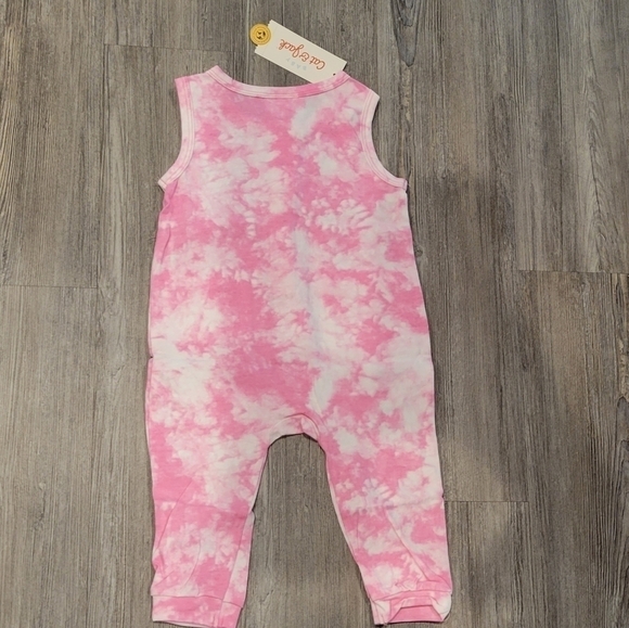 6-9 months | Cat & Jack Tie-dye Pink Romper - Picture 4 of 4